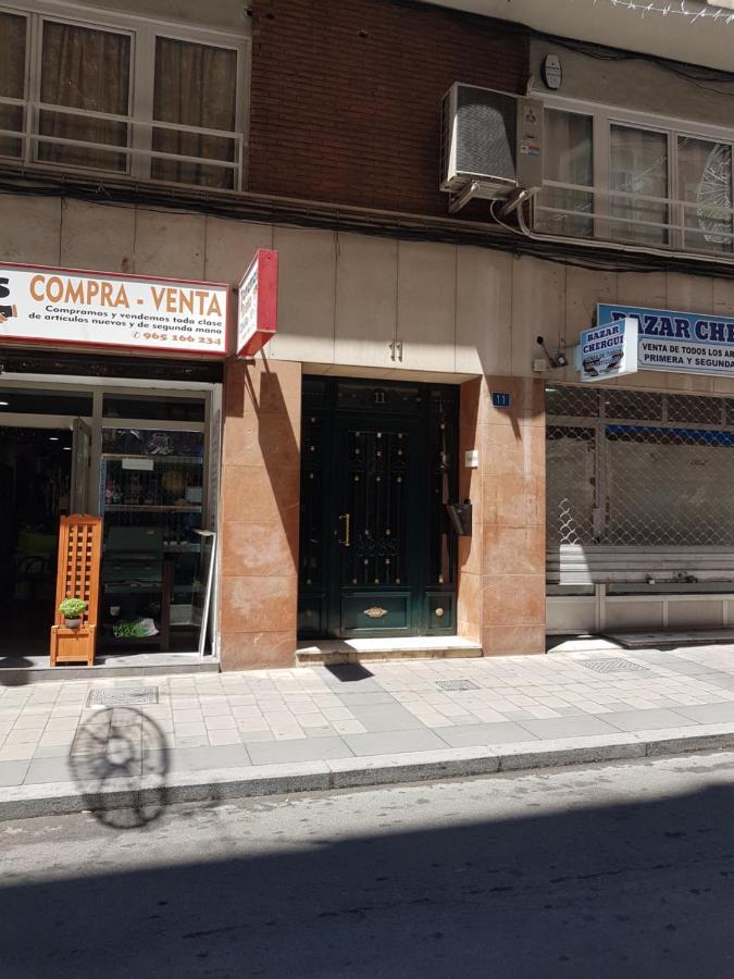 Centric Rooms Mercado 阿利坎特 外观 照片